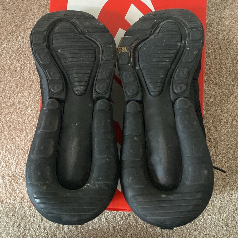 Air Max 270 Black - Picture 6 of 8